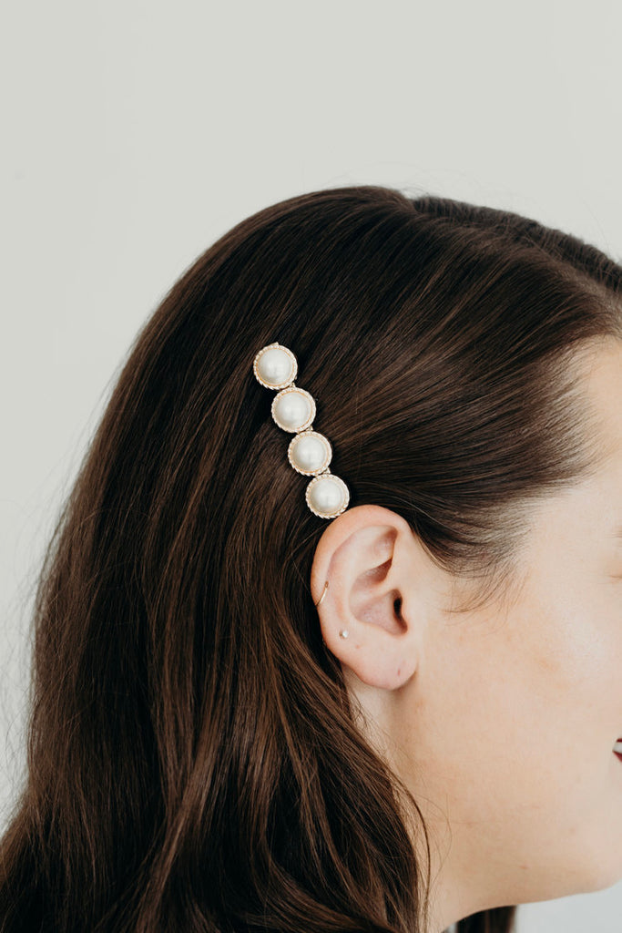 JUNE / PEARL BARRETTE
