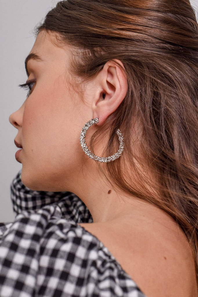 LEELA / STATEMENT HOOPS